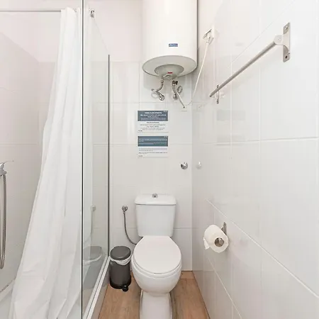 Lägenhet Houze Spacious Near Marques De Pombal *